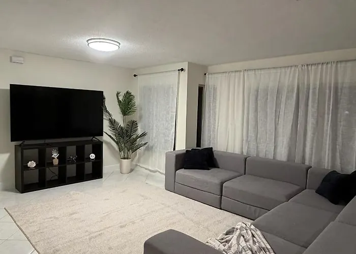 House Em Indian Rocks L 4 Quartos Com Piscina *
